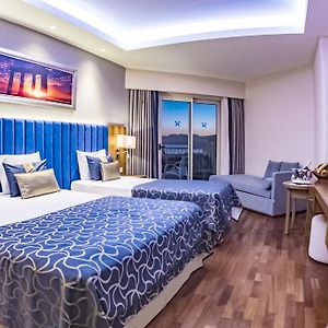 Large Double or Twin Room